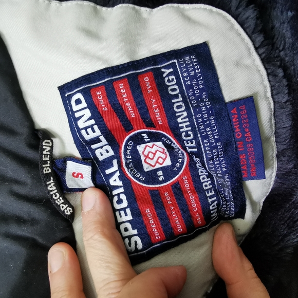 MENS SPECIAL BLEND SKI JACKET SIZE SMALL - Picture 4 of 7